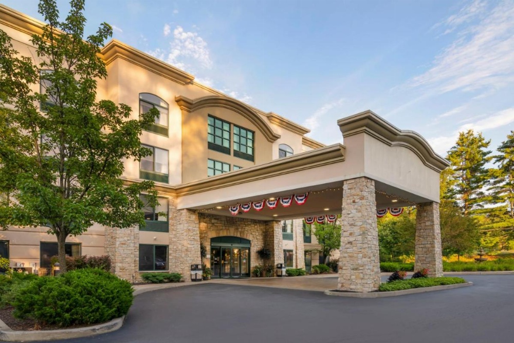 Comfort Inn & Suites Image 28