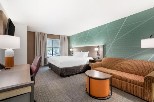 Comfort Inn & Suites image 31
