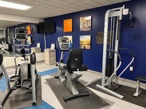 Comfort Inn & Suites image 6