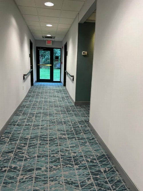 Comfort Inn & Suites image 8